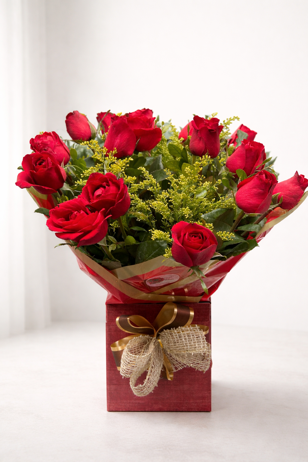 ROSAS VERMELHAS
NA CAIXA